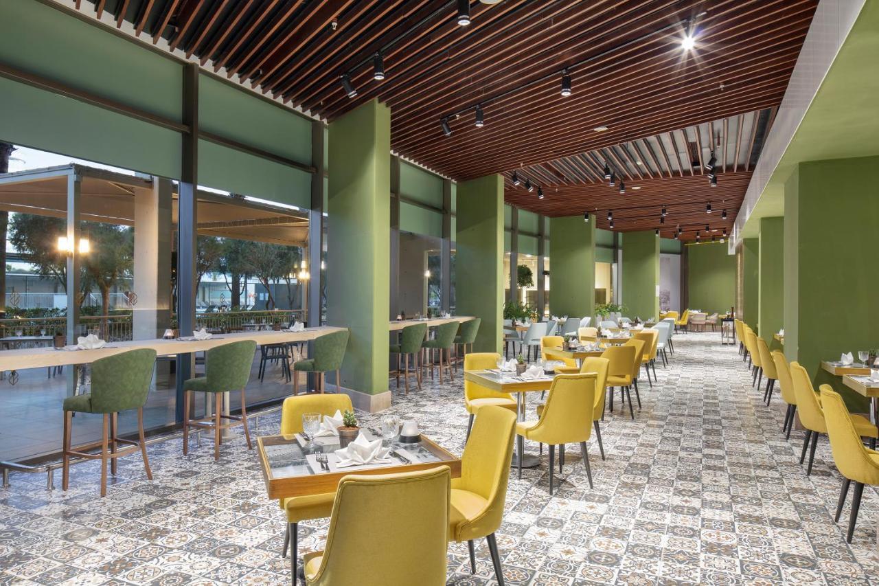 Nirvana Cosmopolitan Hotel - Convention & Sports Center Antalya Exterior photo