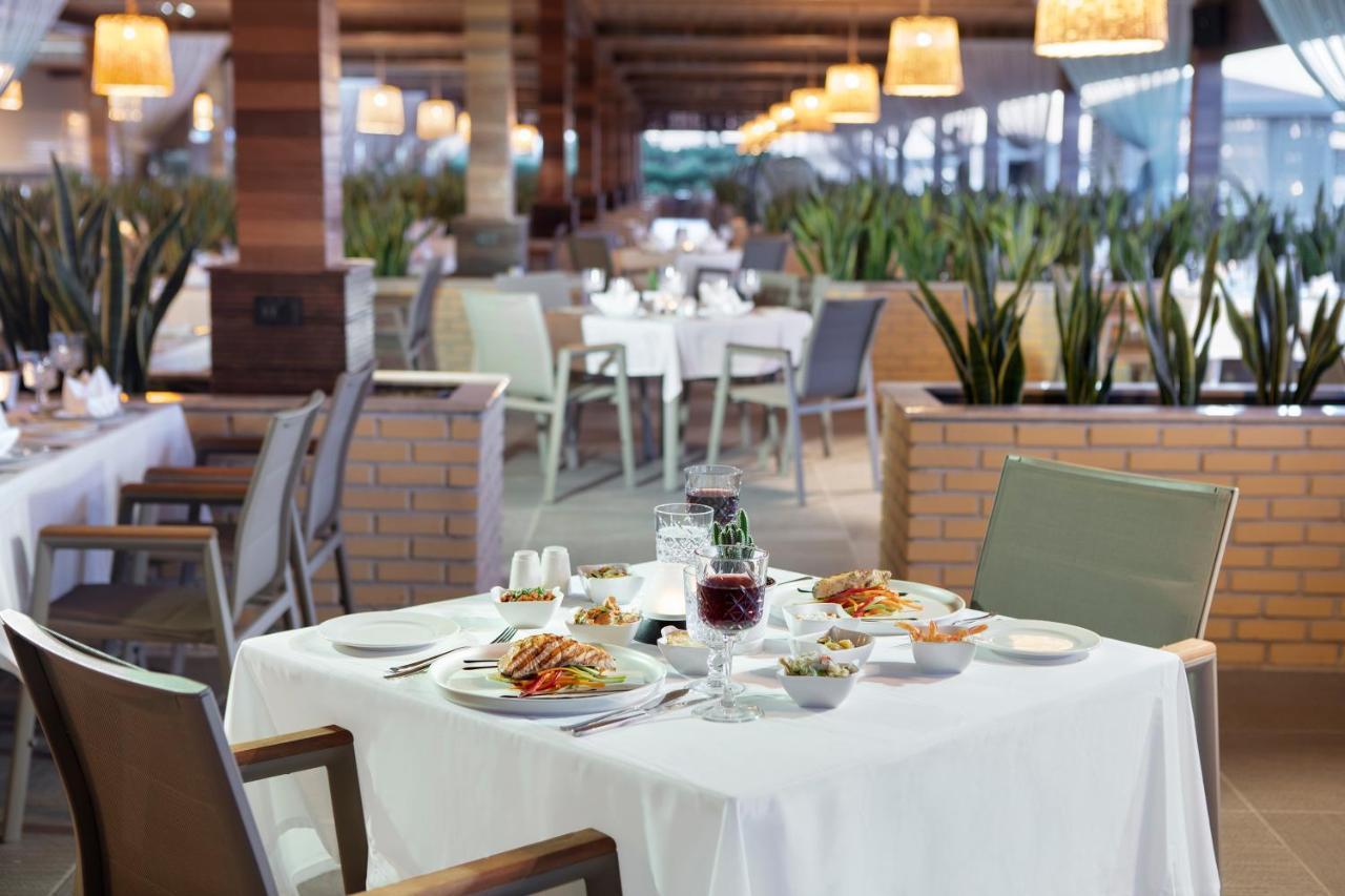 Nirvana Cosmopolitan Hotel - Convention & Sports Center Antalya Exterior photo