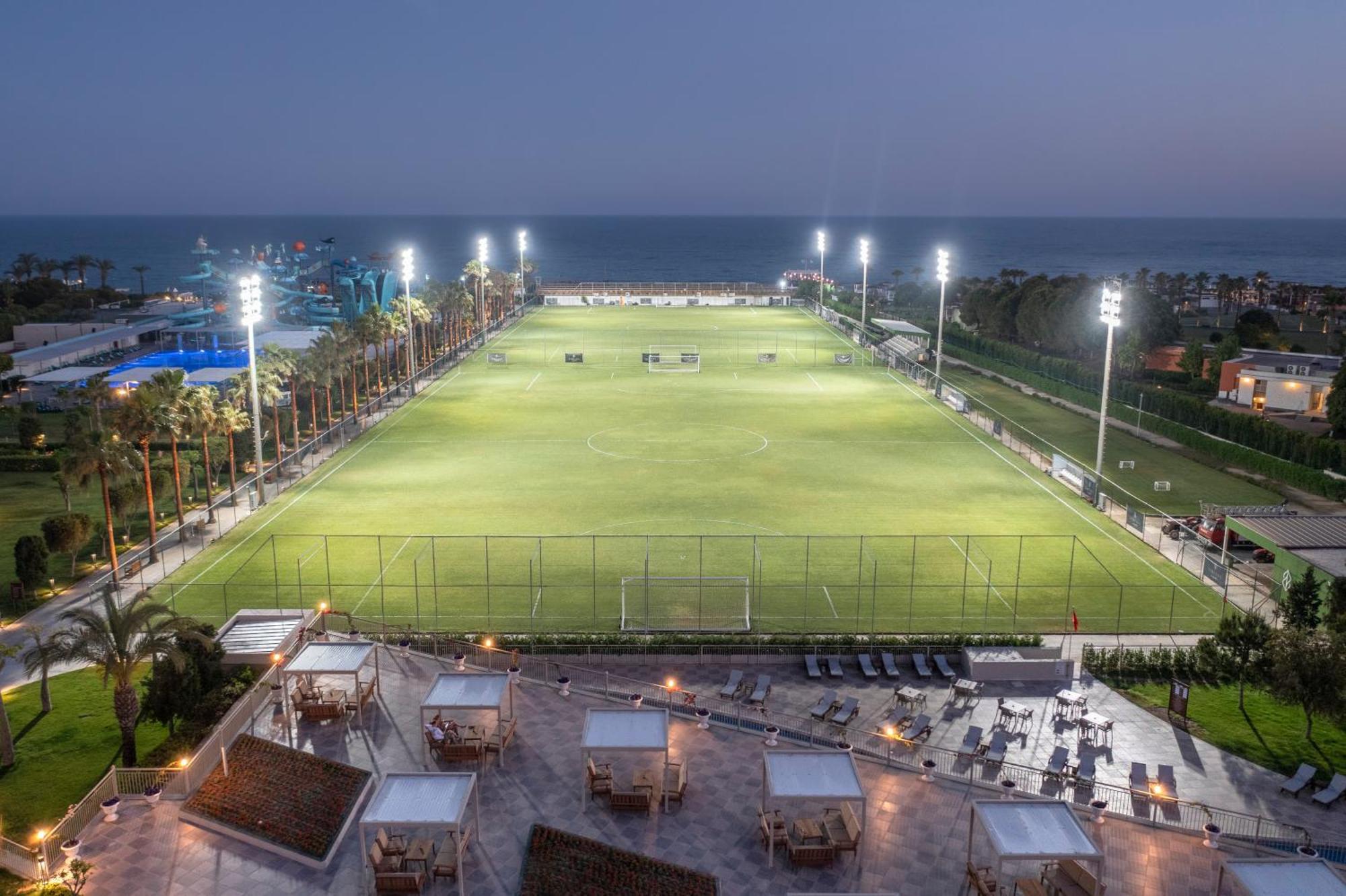 Nirvana Cosmopolitan Hotel - Convention & Sports Center Antalya Exterior photo